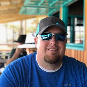 Meet your Posher, Adam